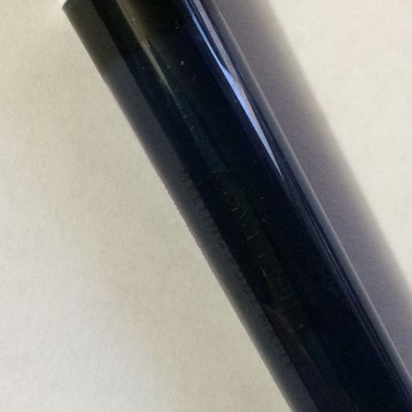 CoverGirl Melting Pout Super Model Lipstick Blue - Picture 3 of 4